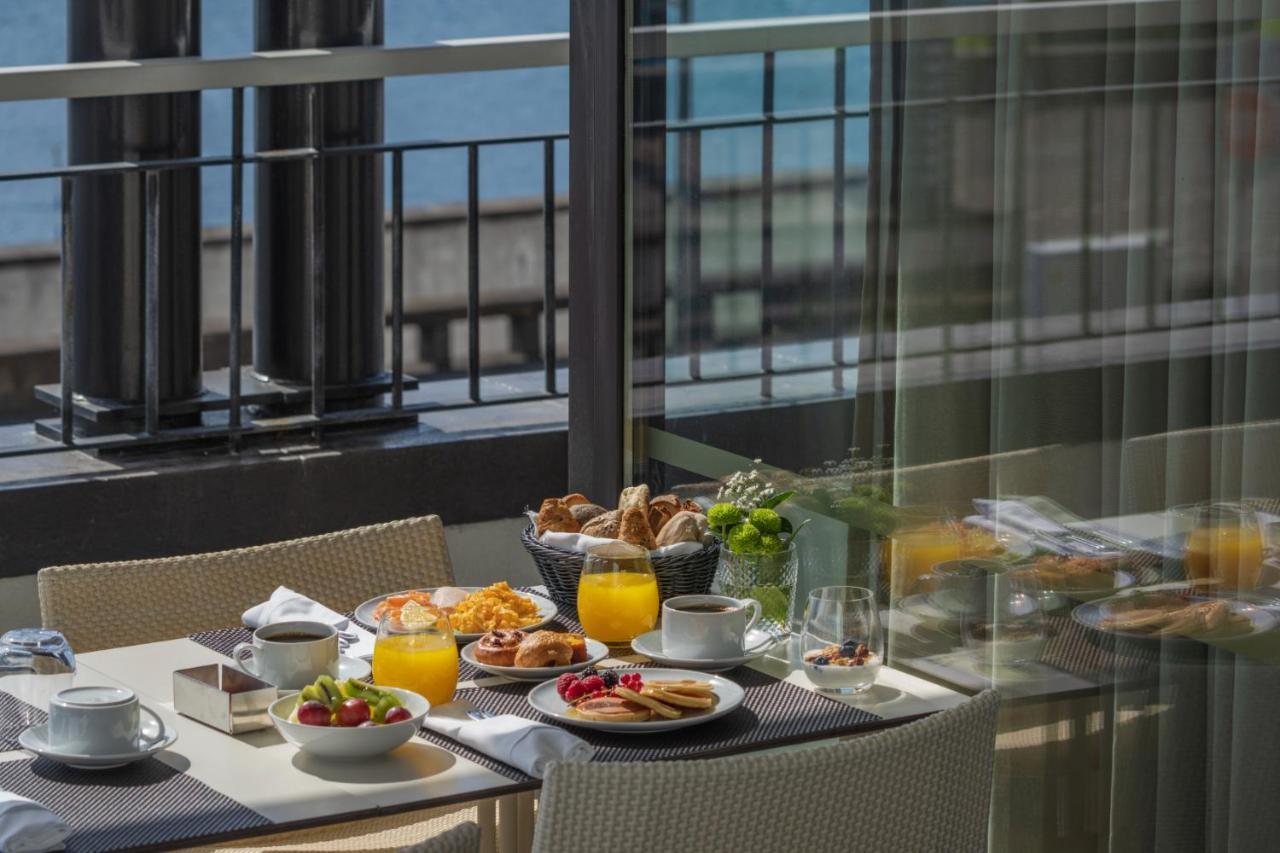 Grand Hotel Acores Atlantico Ponta Delgada  Ngoại thất bức ảnh Breakfast at the hotel