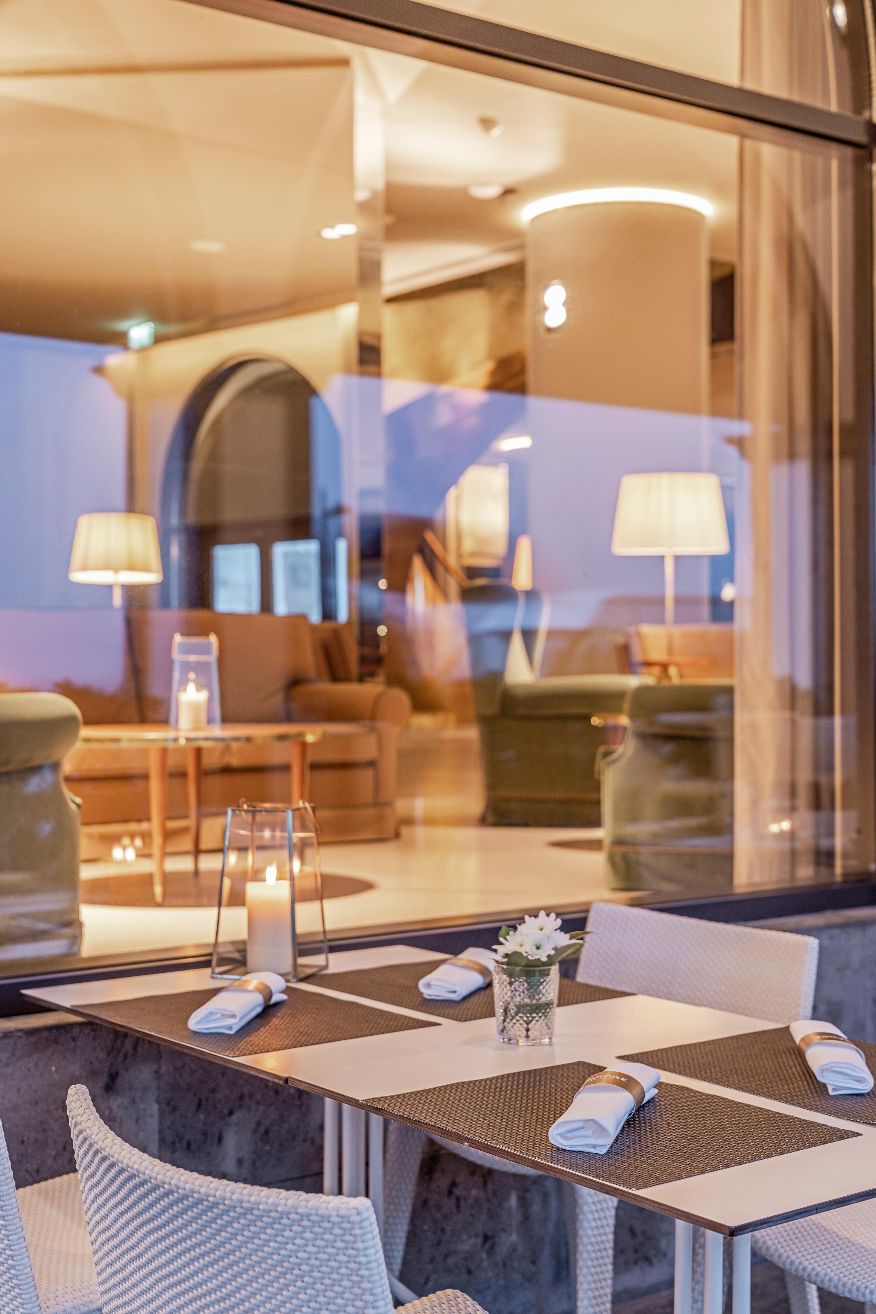 Grand Hotel Acores Atlantico Ponta Delgada  Ngoại thất bức ảnh The lounge at the airport